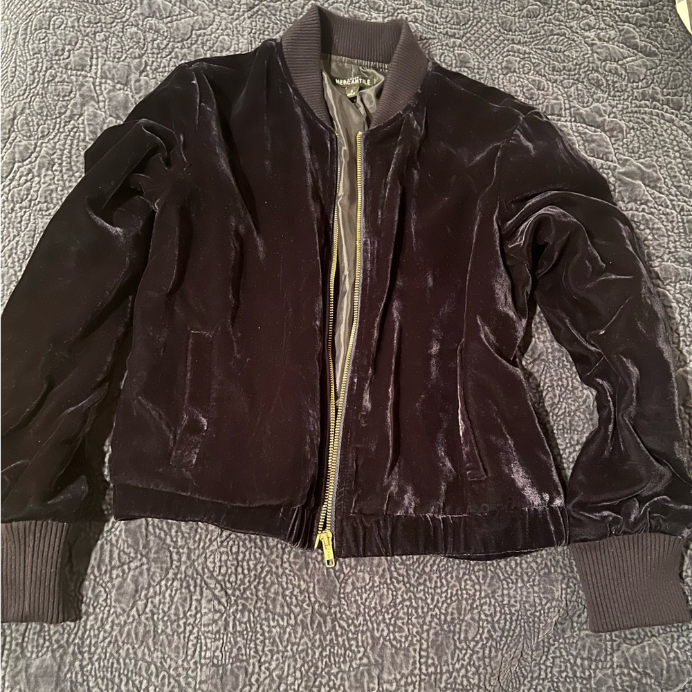Gorgeous Navy blue lightweight jacket. Velvet like material.